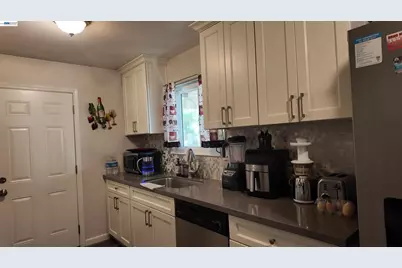 9957 Nebula Way, Sacramento, CA 95827 - Photo 14