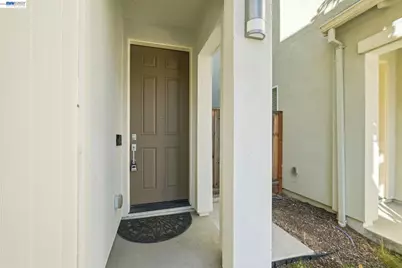 8553 Schooner Way, Newark, CA 94560 - Photo 6