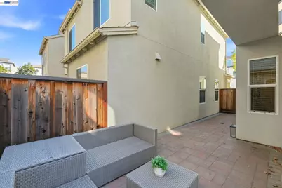 8553 Schooner Way, Newark, CA 94560 - Photo 40