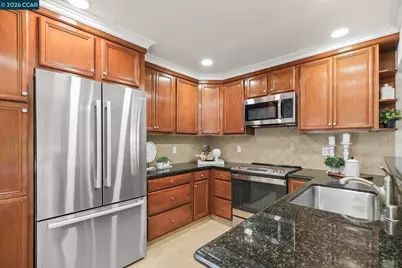 2057 Golden Rain Rd #4, Walnut Creek, CA 94595 - Photo 10