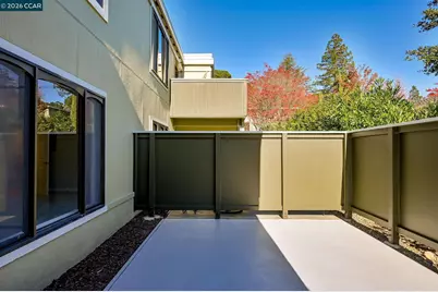 2057 Golden Rain Rd #4, Walnut Creek, CA 94595 - Photo 20