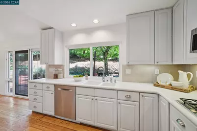 169 Natalie Dr, Moraga, CA 94556 - Photo 10