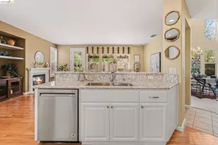 117 Lees Pl, Martinez, CA 94553 - Photo 8