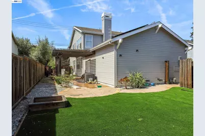 326 I St, Fremont, CA 94536 - Photo 32