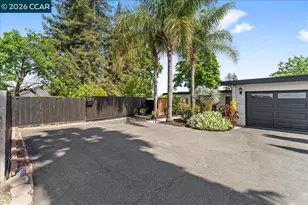 1735 David Ave, Concord, CA 94518 - Photo 32