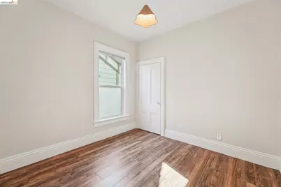 1549 5th Ave, Oakland, CA 94606 - Photo 20