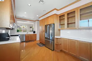 5810 Gold Creek Dr, Castro Valley, CA 94552 - Photo 12