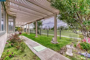 211 Benoni Ln, Brentwood, CA 94513 - Photo 10