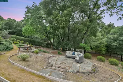 975 Calle Verde, Martinez, CA 94553 - Photo 46