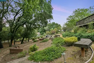 975 Calle Verde, Martinez, CA 94553 - Photo 42