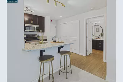 6400 Christie Ave #2202, Emeryville, CA 94608 - Photo 6