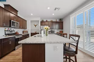 1655 Apricot Ct, Dixon, CA 95620 - Photo 18