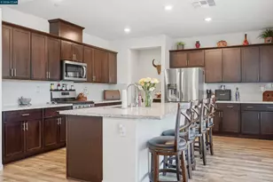 1655 Apricot Ct, Dixon, CA 95620 - Photo 20