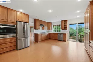 4977 Proctor Rd, Castro Valley, CA 94546 - Photo 24