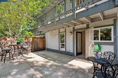 90 Laurel Dr, Danville, CA 94526 - Photo 22