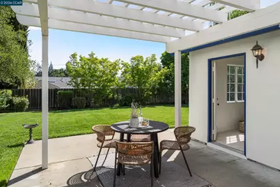 419 Derby Ct, Pleasant Hill, CA 94523 - Photo 32