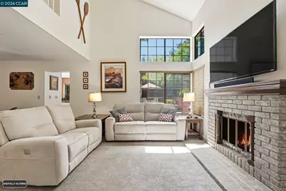 54 Garden View Ln, Pleasant Hill, CA 94523 - Photo 8
