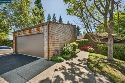 224 The Knoll, Orinda, CA 94563 - Photo 26