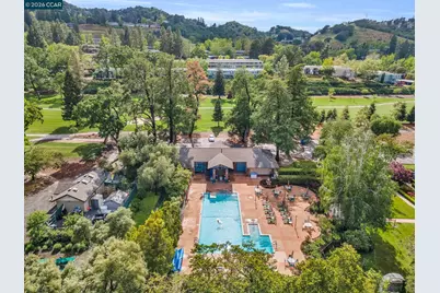 2333 Pine Knoll Dr #14, Walnut Creek, CA 94595 - Photo 26