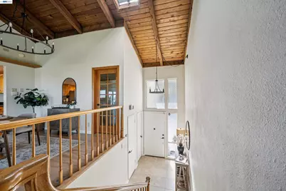 471 Ridgeview Dr, Pleasant Hill, CA 94523 - Photo 20
