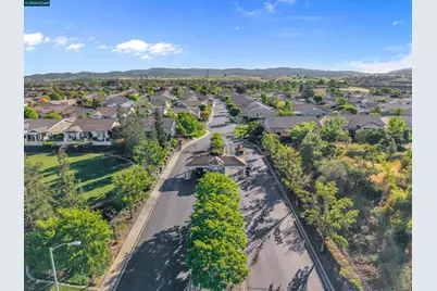 1524 Bismarck Ln, Brentwood, CA 94513 - Photo 50