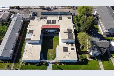 132 18th St, Merced, CA 95340 - Photo 28