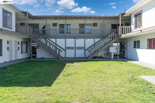 132 18th St, Merced, CA 95340 - Photo 8