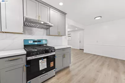 15524 Montreal St, San Leandro, CA 94579 - Photo 14