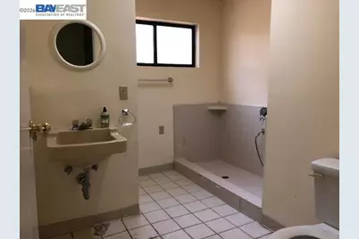 190 Alderwood Rd, Walnut Creek, CA 94598 - Photo 26