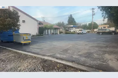 1710 Linda Dr, Pleasant Hill, CA 94523 - Photo 12