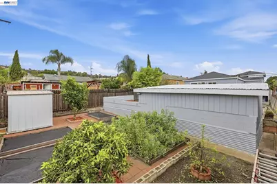 1657 162nd Ave, Ashland, CA 94578 - Photo 26