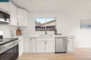 2121 Apricot Ct, Pittsburg, CA 94565 - Photo 8