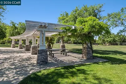 211 Cullens Ct, San Ramon, CA 94582 - Photo 46