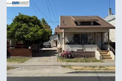 3208 Washington St, Alameda, CA 94501 - Photo 1