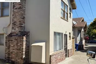 3208 Washington St, Alameda, CA 94501 - Photo 2