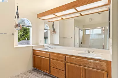 104 Bridgeview Ct, Crockett, CA 94525 - Photo 40