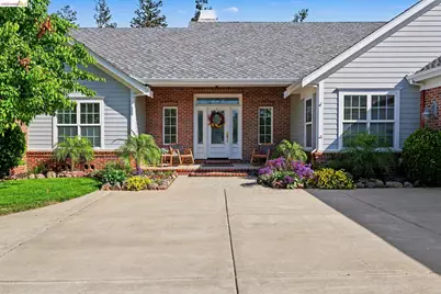 131 Loren Ln, Oakley, CA 94561 - Photo 6