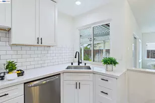 9953 Mangos Dr, San Ramon, CA 94583 - Photo 18