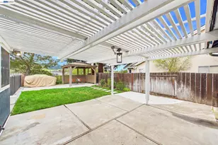 9953 Mangos Dr, San Ramon, CA 94583 - Photo 32