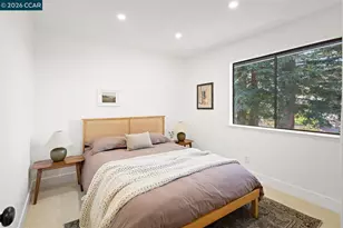 2419 Hillview Ln, Pinole, CA 94564 - Photo 34