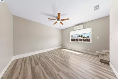 2102 Overhill Rd, Concord, CA 94520 - Photo 24