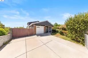 2102 Overhill Rd, Concord, CA 94520 - Photo 2