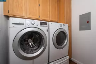 115 Dursey Dr, Pinole, CA 94564 - Photo 16