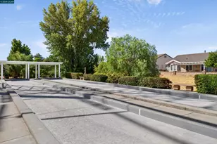 451 Tayberry Ln, Brentwood, CA 94513 - Photo 28