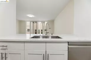 811 York St, Oakland, CA 94610 - Photo 18