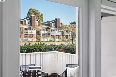 15 Marina Lakes Drive, Richmond, CA 94804 - Photo 16