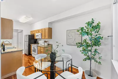 15 Marina Lakes Drive, Richmond, CA 94804 - Photo 4