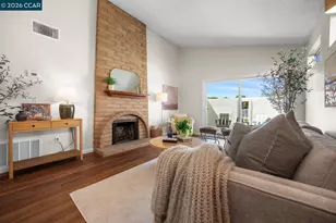 425 Glacier Dr, Martinez, CA 94553 - Photo 4