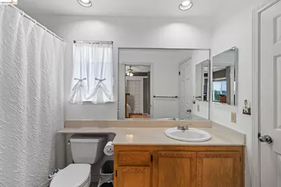 2218 Newport Ct, Discovery Bay, CA 94505 - Photo 22