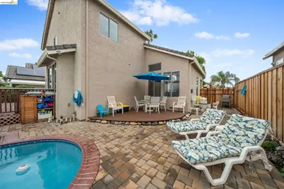 2218 Newport Ct, Discovery Bay, CA 94505 - Photo 16
